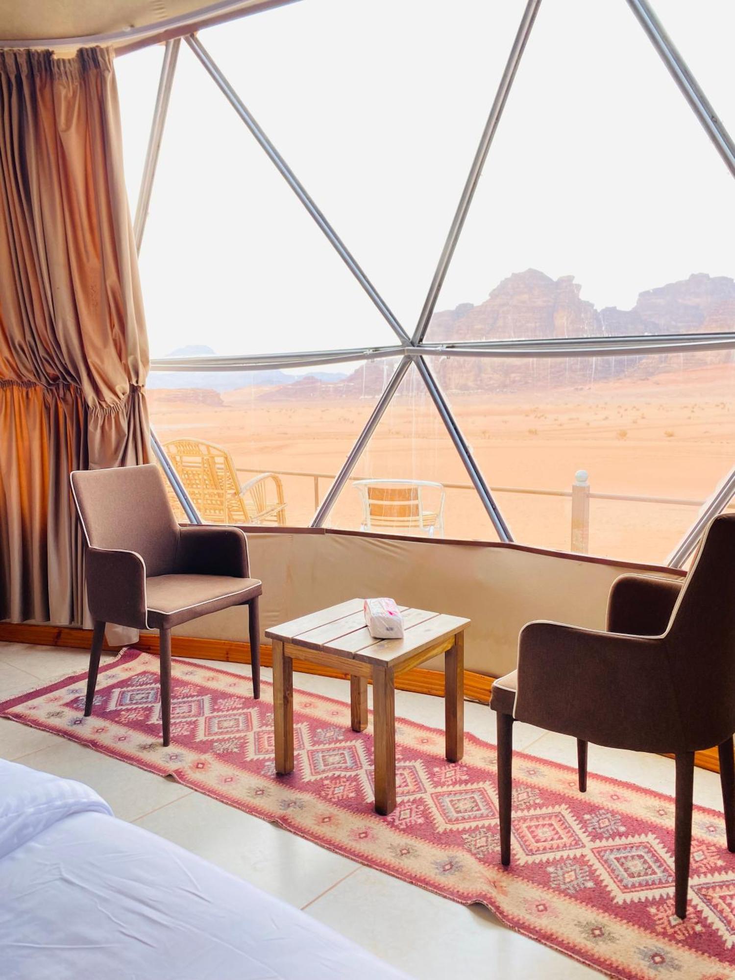Wadi Rum Eagle Luxury Camp エクステリア 写真