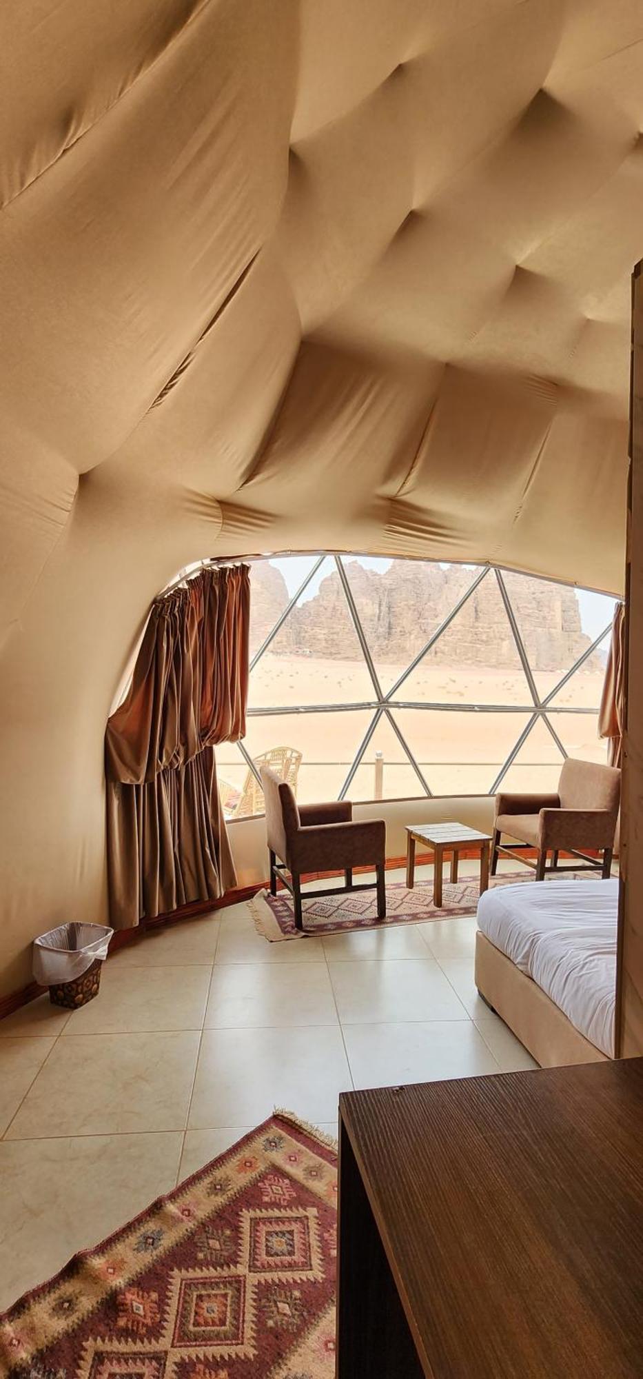 Wadi Rum Eagle Luxury Camp エクステリア 写真