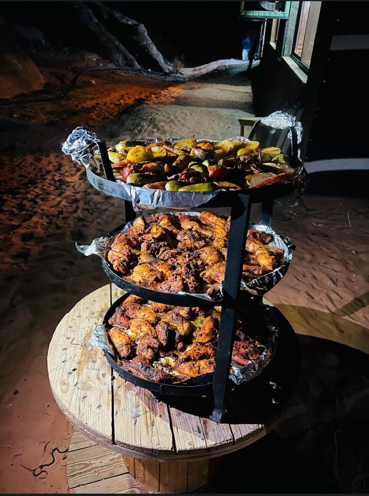 Wadi Rum Eagle Luxury Camp エクステリア 写真